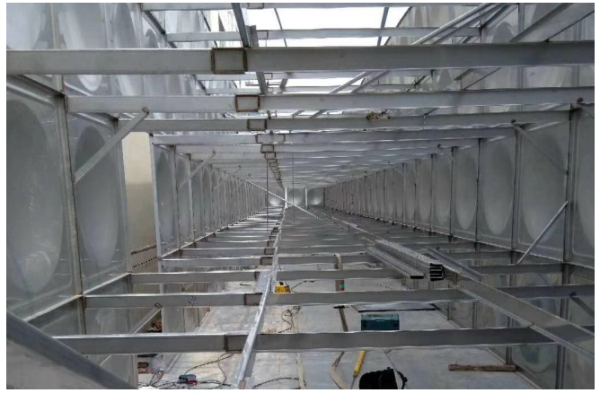 1663006738(1) 1663006738(1)